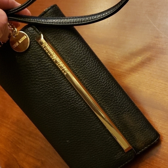Steve Madden Wristlet Wallet Black Faux Leather EUC - Picture 12 of 12